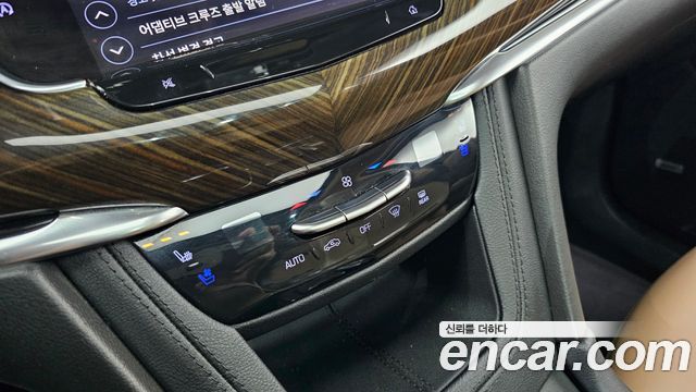 Cadillac XT6 3.6 Sport 2022 — фото 20