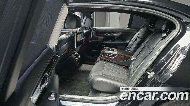 BMW 7 Series (G11) 730Ld xDrive 2016 — фото 12