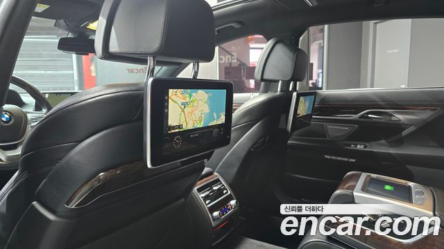 BMW 7 Series (G11) 730Ld xDrive 2016 — фото 14