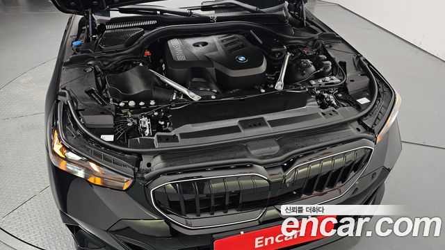BMW 5 Series (G60) 530i xDrive M Sport Pro Special Edition 2026 — фото 6