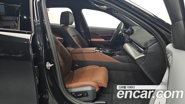 BMW 5 Series (G60) 530i xDrive M Sport Pro Special Edition 2026 — фото 10