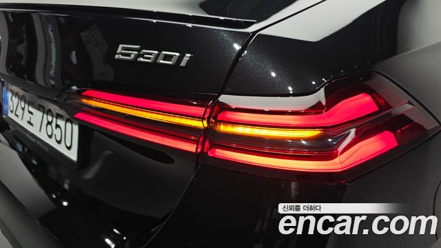 BMW 5 Series (G60) 530i xDrive M Sport Pro Special Edition 2026 — фото 23