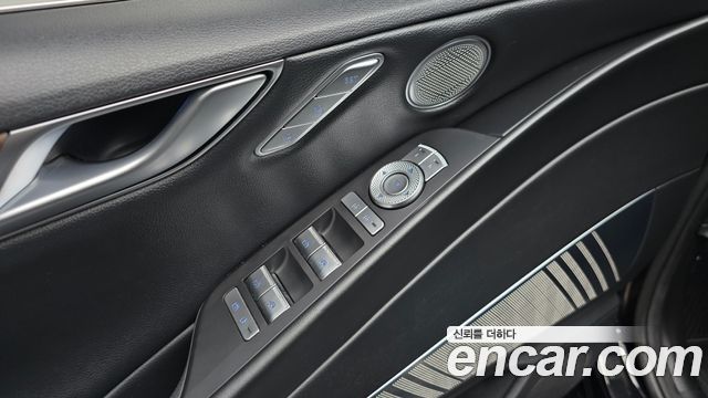 Genesis Electrified G80 (RG3) e-AWD 2022 — фото 15