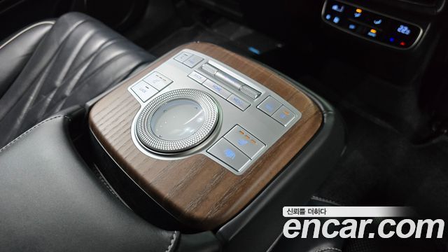 Genesis Electrified G80 (RG3) e-AWD 2022 — фото 18