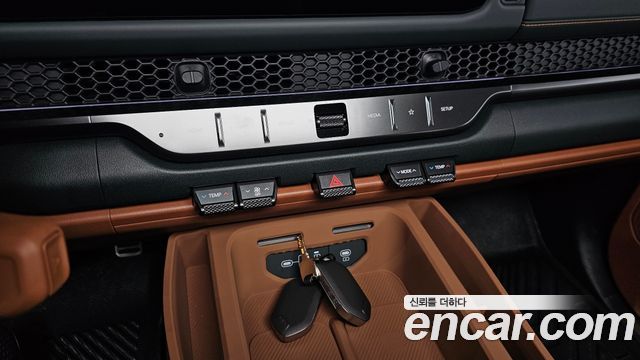 Kia Tasman 2.5T Gasoline 4WD X-Pro 2026 — фото 27