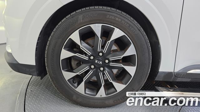Kia Carnival (IV) Diesel 7-Seater Signature 2021 — фото 5