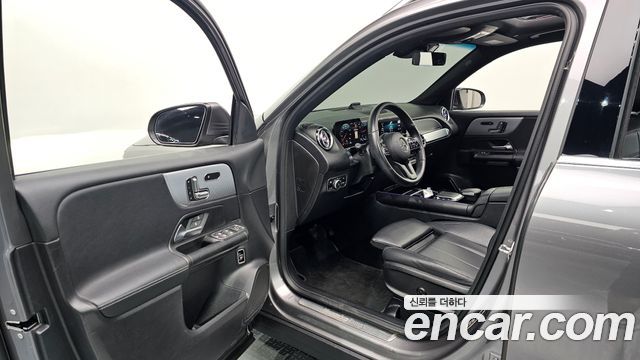 Mercedes-Benz GLB-Class (X247) GLB200 d 2021 — фото 10