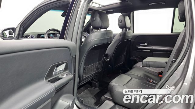Mercedes-Benz GLB-Class (X247) GLB200 d 2021 — фото 11