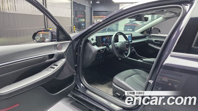 Hyundai Sonata The Edge (DN8) 2.0 Exclusive 2024 — фото 10