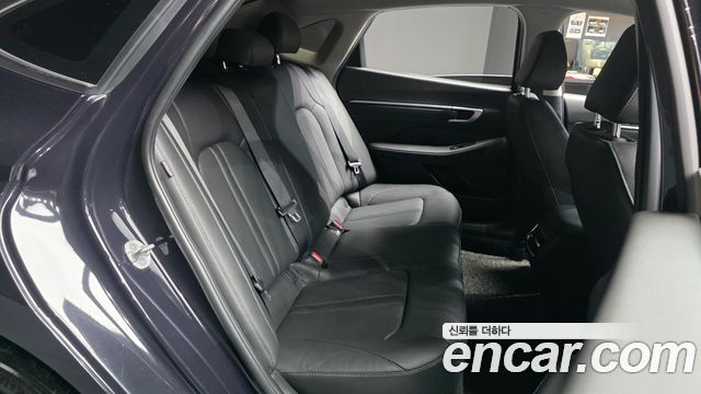 Hyundai Sonata The Edge (DN8) 2.0 Exclusive 2024 — фото 12