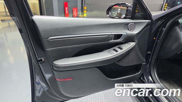 Hyundai Sonata The Edge (DN8) 2.0 Exclusive 2024 — фото 24