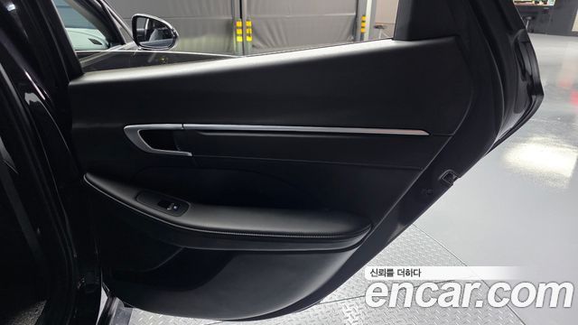 Hyundai Sonata The Edge (DN8) 2.0 Exclusive 2024 — фото 25