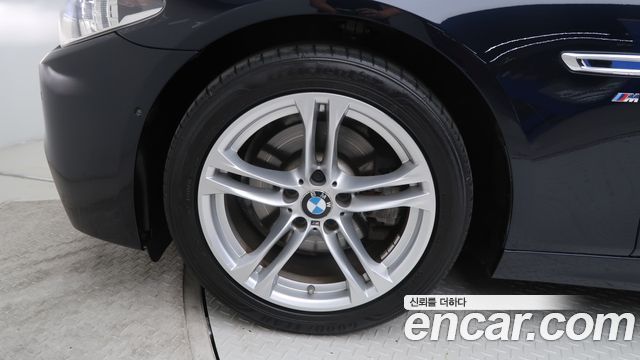 BMW 5 Series (F10) 528i xDrive Aero Dynamic Special Edition 2016 — фото 5