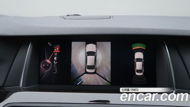 BMW 5 Series (F10) 528i xDrive Aero Dynamic Special Edition 2016 — фото 22