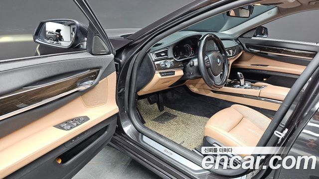 BMW 7 Series (F01) 730d xDrive 2014 — фото 12
