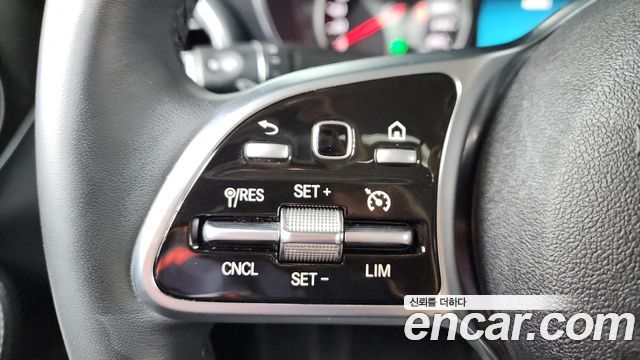 Mercedes-Benz C-Class (W205) C220 d 4MATIC Exclusive 2019 — фото 17