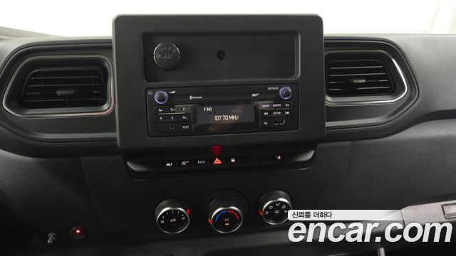 Renault Korea Master Camping car 2020 — фото 12