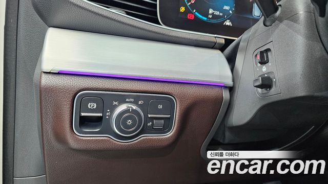 Mercedes-Benz GLE-Class (W167) GLE300d 4MATIC 2020 — фото 16