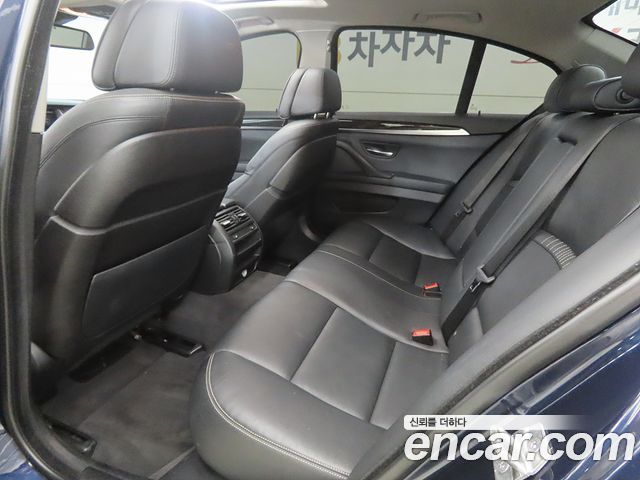 BMW 5 Series (F10) 520d xDrive Luxury Plus 2015 — фото 6