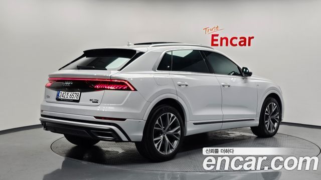 Audi Q8 (4M) 50 TDI Quattro Premium 2021 — фото 2
