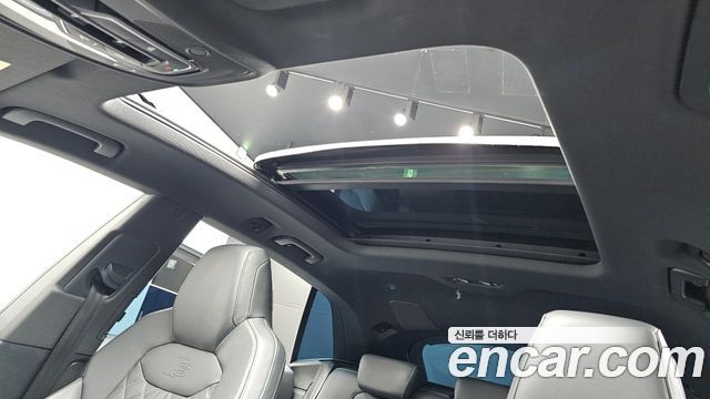 Audi Q8 (4M) 50 TDI Quattro Premium 2021 — фото 19