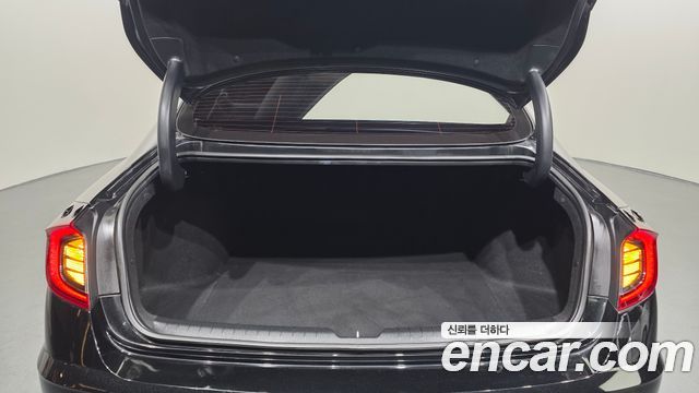 Hyundai Sonata (DN8) 2.0 Premium Plus 2022 — фото 17
