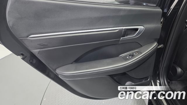 Hyundai Sonata (DN8) 2.0 Premium Plus 2022 — фото 25