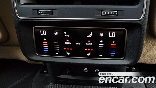 Audi Q7 (4M) 45 TDI Quattro Premium 2023 — фото 37