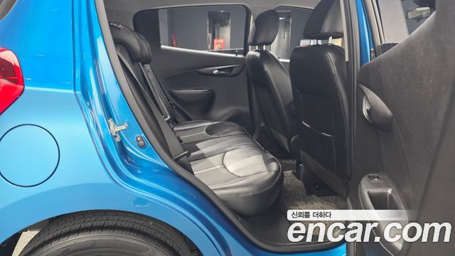 Chevrolet Spark Premier 2019 — фото 12