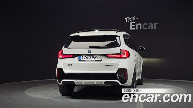 BMW X1 (U11) xDrive 20i M Sport 2025 — фото 4