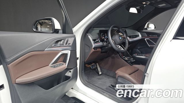 BMW X1 (U11) xDrive 20i M Sport 2025 — фото 10