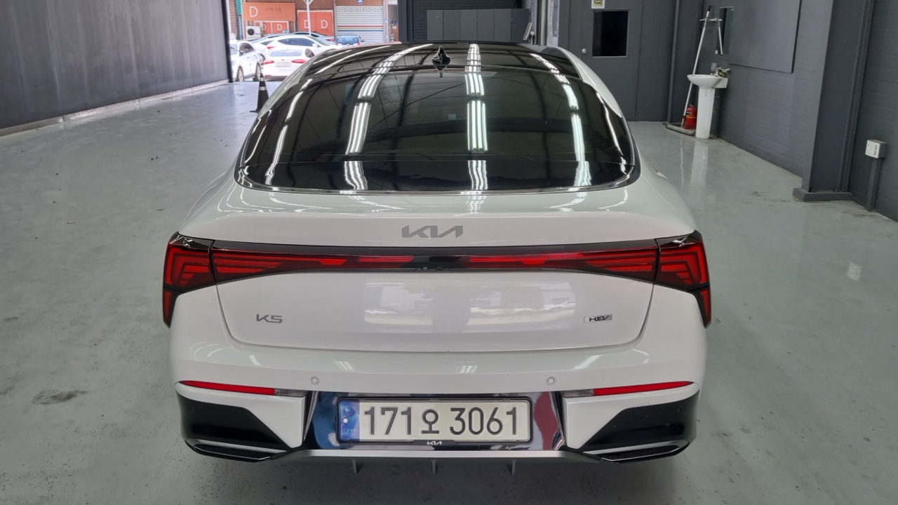 Kia K5 Hybrid (III) Signature 2024 — фото 4