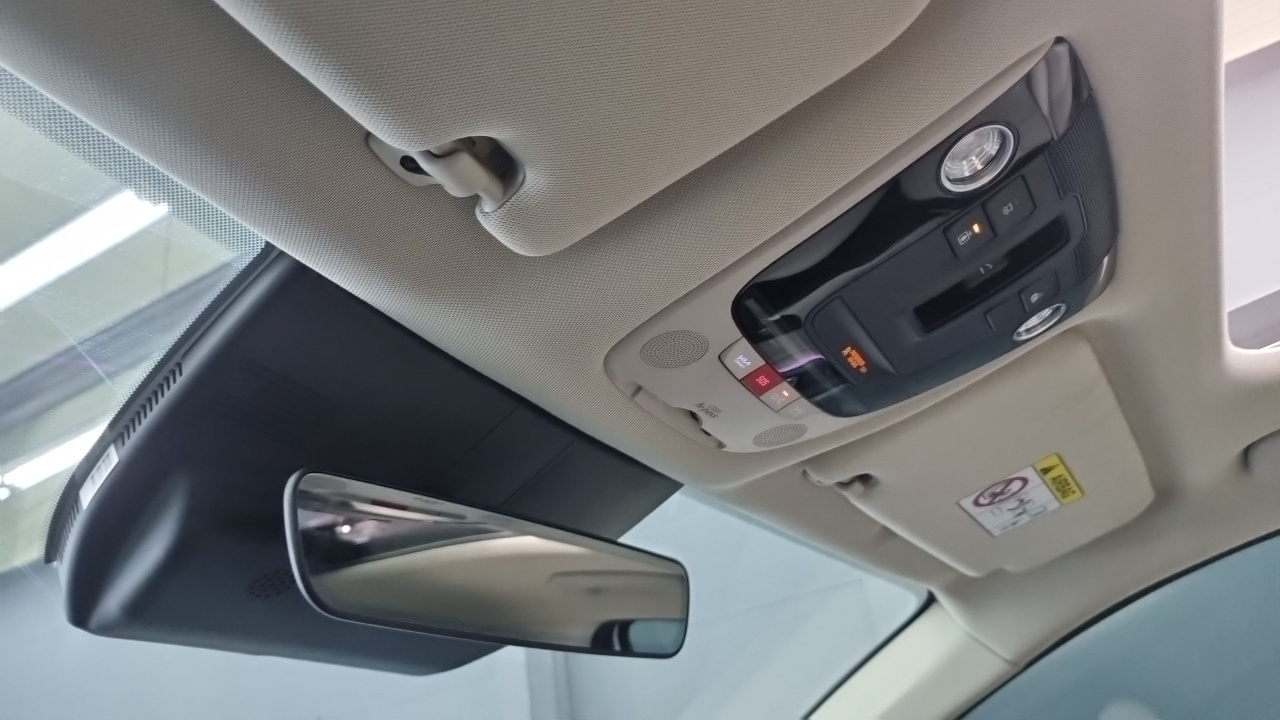 Kia K5 Hybrid (III) Signature 2024 — фото 16