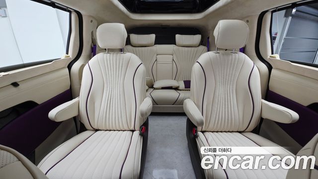 Kia Carnival (IV) Gasoline 9-Seater Hi Limousine (7-seater Limousine(Special vehicle) 2025 — фото 11
