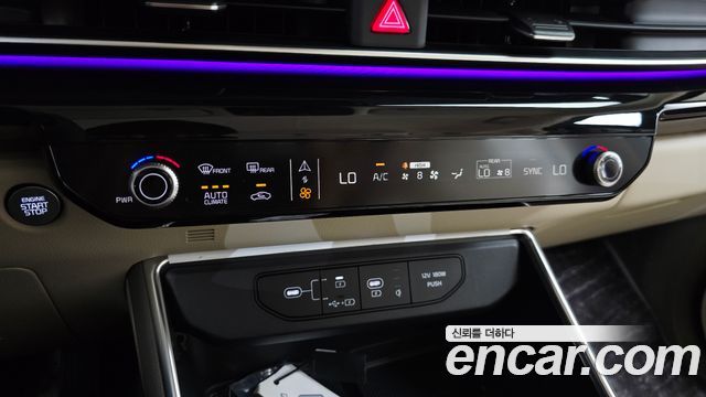 Kia Carnival (IV) Gasoline 9-Seater Hi Limousine (7-seater Limousine(Special vehicle) 2025 — фото 41