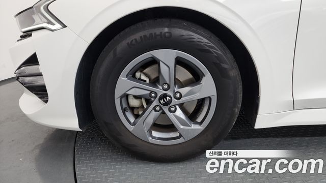 Kia K5 (III) 2.0 LPI(Renter car) Strandard 2021 — фото 5