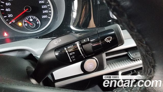 Kia K5 (III) 2.0 LPI(Renter car) Strandard 2021 — фото 30