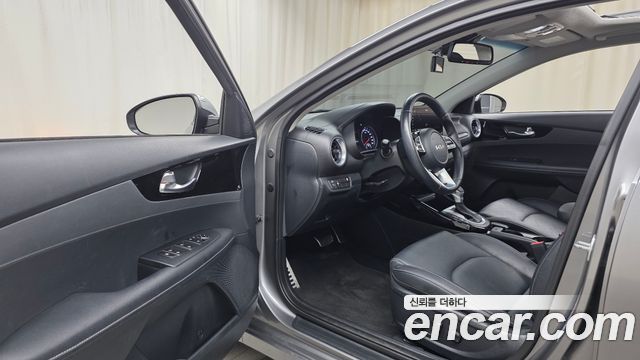 Kia K3 (II) 1.6 Prestige 2024 — фото 10