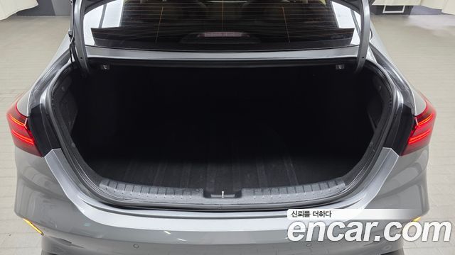 Kia K3 (II) 1.6 Prestige 2024 — фото 17