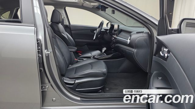 Kia K3 (II) 1.6 Prestige 2024 — фото 26