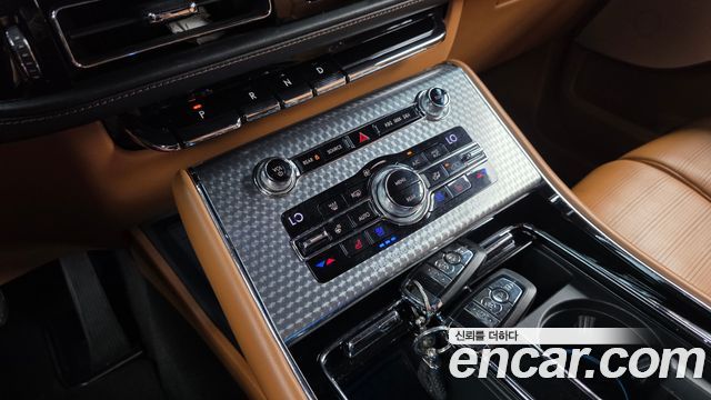 Lincoln Aviator (II) 3.0 Black Label AWD 2020 — фото 9