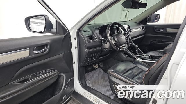 Renault Korea QM6 2.0 GDe PREMIERE 2WD 2021 — фото 10