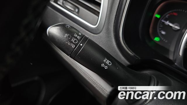 Renault Korea QM6 2.0 GDe PREMIERE 2WD 2021 — фото 34