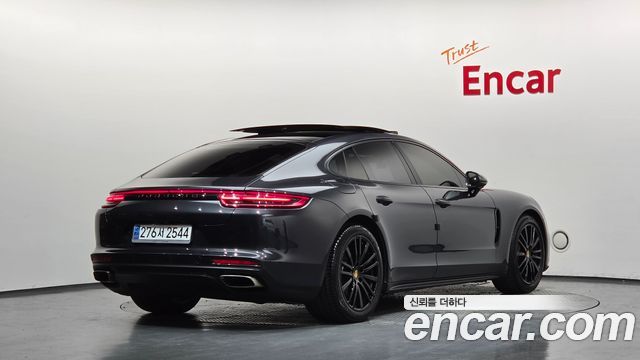 Porsche Panamera (971) 3.0 AWD 2018 — фото 2