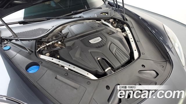 Porsche Panamera (971) 3.0 AWD 2018 — фото 6