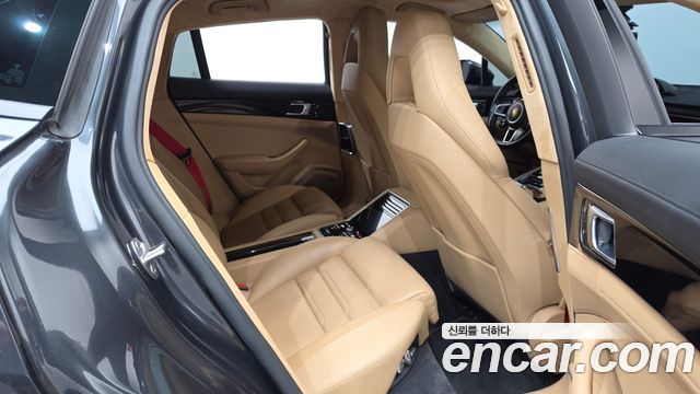 Porsche Panamera (971) 3.0 AWD 2018 — фото 12