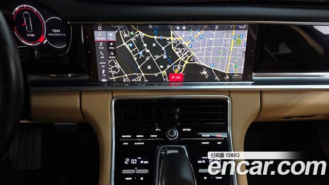 Porsche Panamera (971) 3.0 AWD 2018 — фото 14