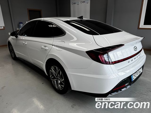 Hyundai Sonata (DN8) 2.0 Premium Plus 2022 — фото 2