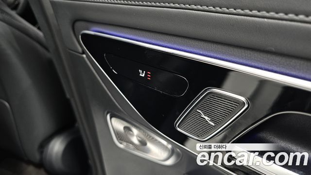 Mercedes-Benz GLC-Class (X254) GLC300 4MATIC Avnatgarde Coupe 2025 — фото 19