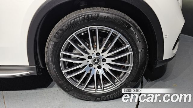 Mercedes-Benz GLC-Class (X254) GLC300 4MATIC Avnatgarde Coupe 2025 — фото 21